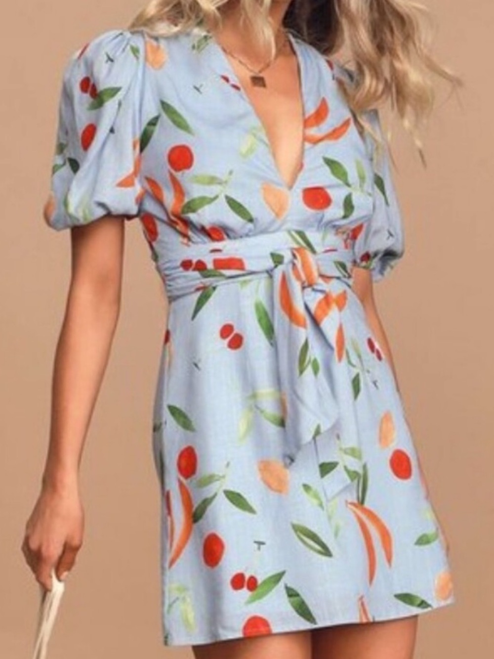 Finders keepers fruit dress size 8 nwt